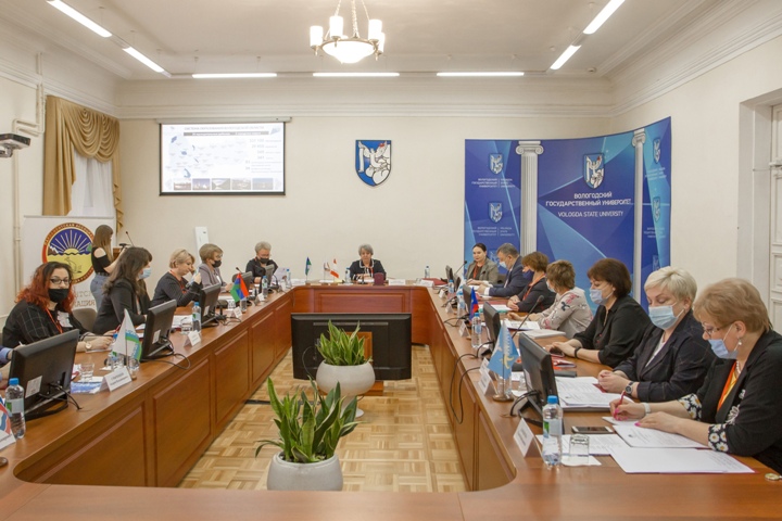 Комитет по образованию 2.jpg Комитет по образованию 2.jpg